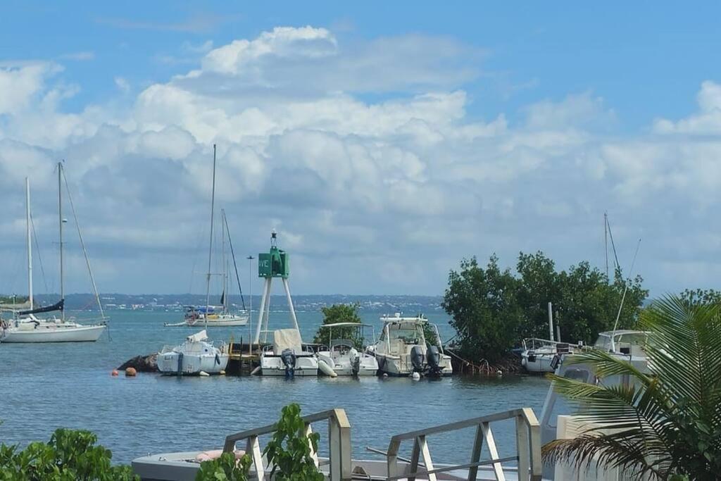 Apartamento Au Coin Du Phare Goyave Exterior foto