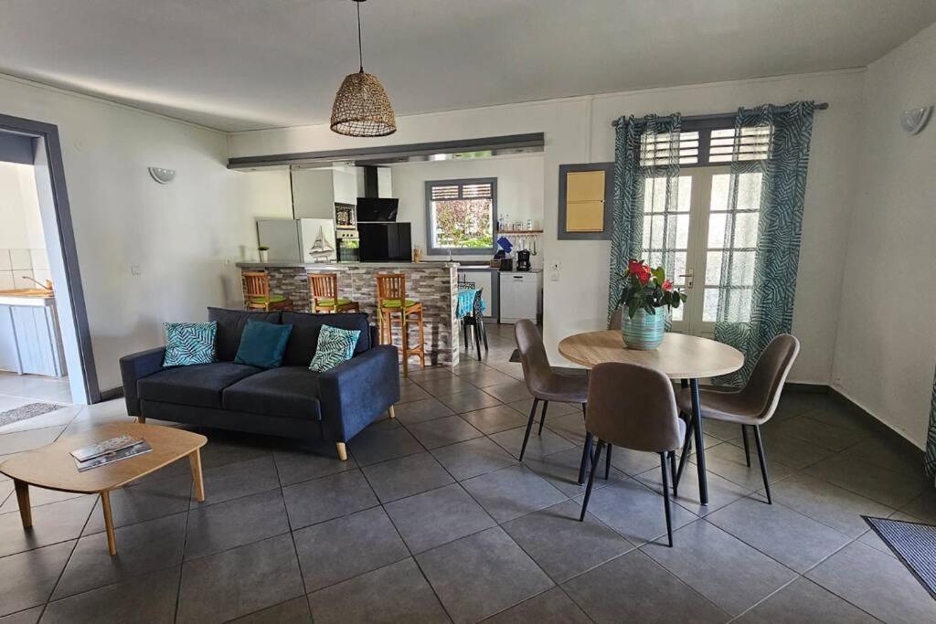 Apartamento Au Coin Du Phare Goyave Exterior foto